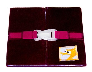 Рамка с пластмассовыми застежками (30,5, 33 см.)