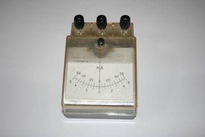 Миллиамперметр