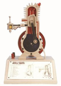 Модель 2-тактного бензинового двигателя