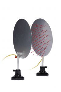 Конденсатор перем. с инд. наличия заряда