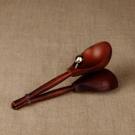 Ложки в станке с бубенцами