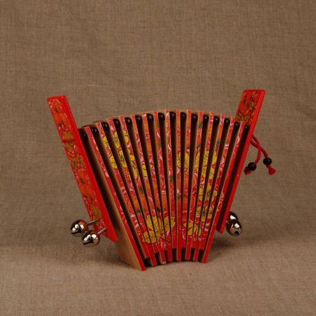 Трещотка пластинчатая малая с бубенцами