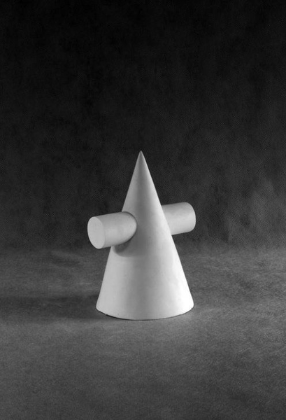 Гипс Сечение конуса с цилиндром