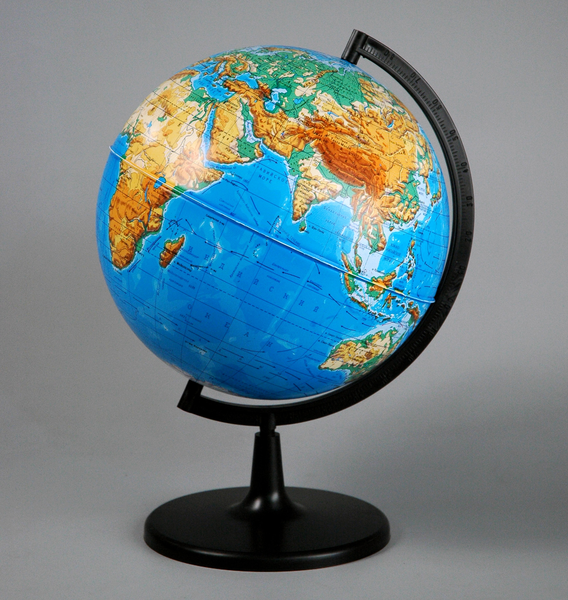 Глобус физический д. 320