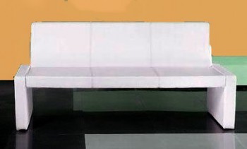 Диван трехместный 