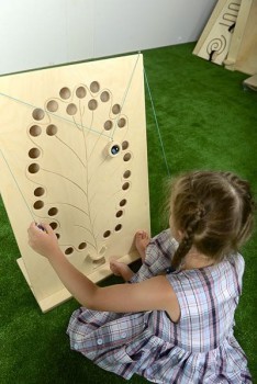 Лабиринт “Дубовый лист”, 480*700 мм