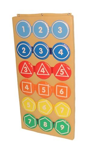 Мат настенный с полосками и набором цифр 